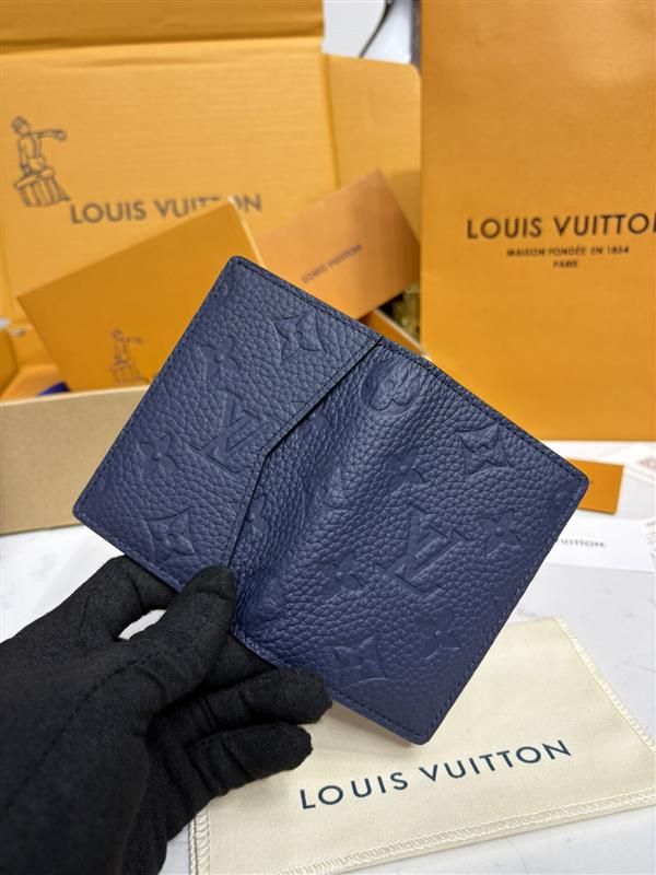 2026122105456896 690